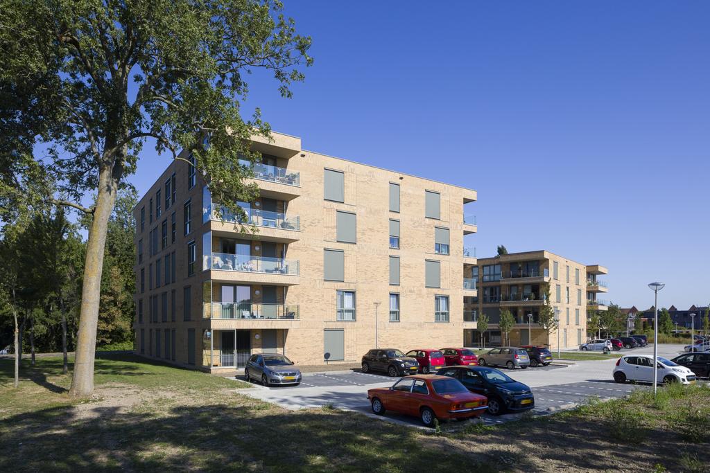 Appartement te huur: Nachtegaalstraat 88, Spijkenisse