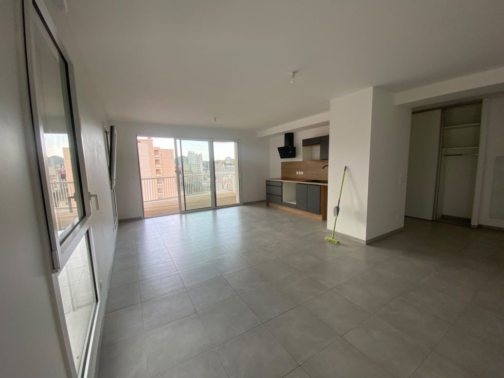 Flat Rue d'Outre Furan in Saint-Étienne