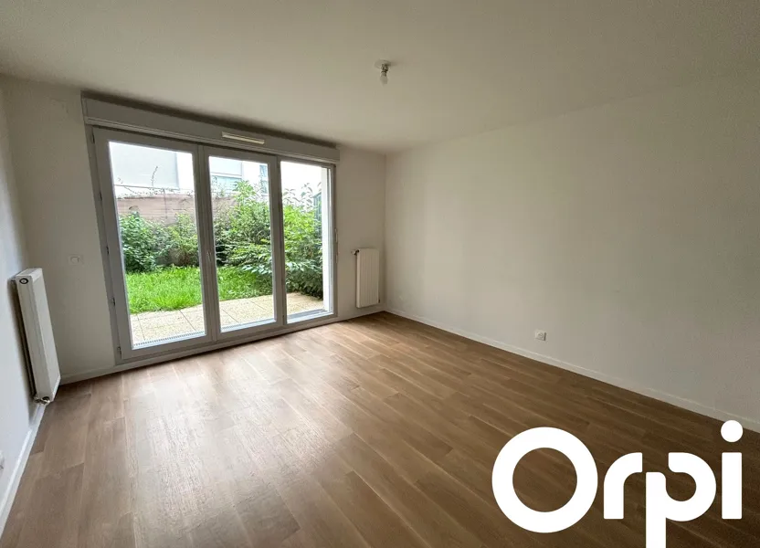 Flat Rue Jean Zay in Trappes