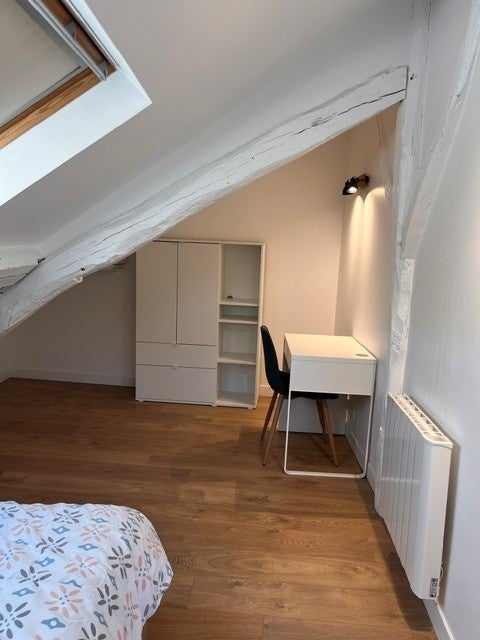 Chambre Rue de Versailles à Orsay
