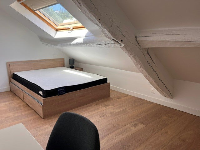Chambre Rue de Versailles à Orsay