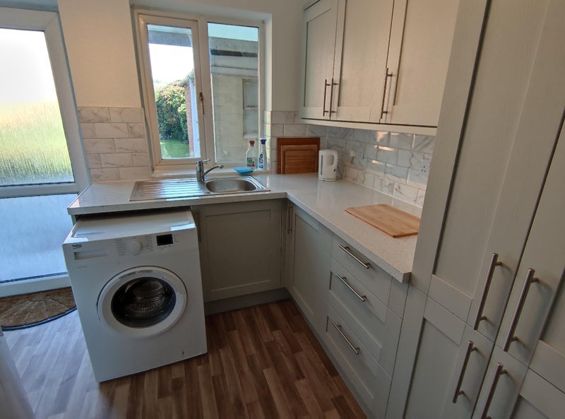 Room Sir Henry Parkes Road in Coventry