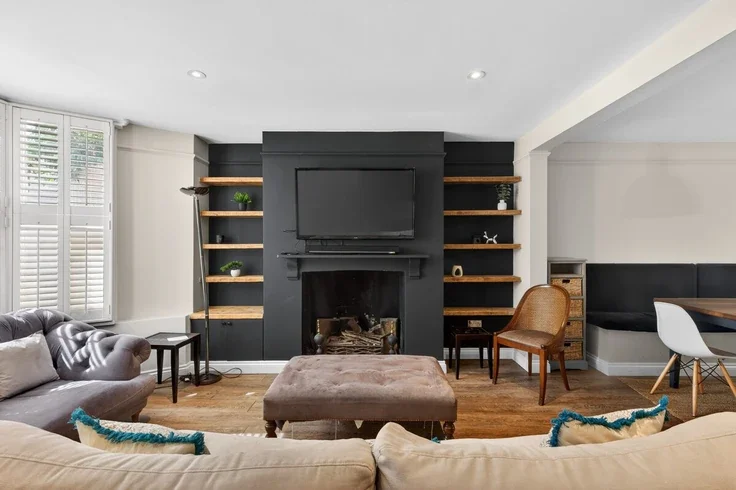 Flat Westbourne Road in Greater London