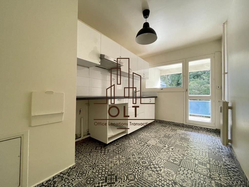 Flat Allée de Bailly in Versailles