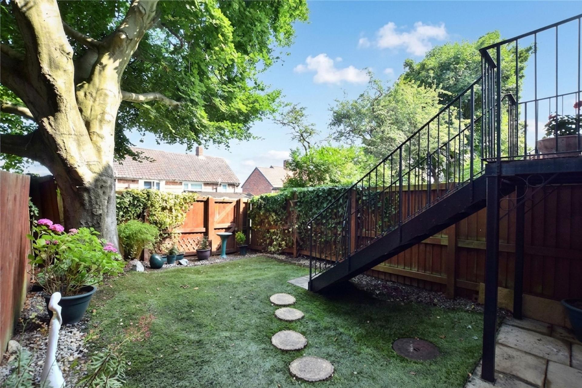 House Axwell Park Close in Gateshead
