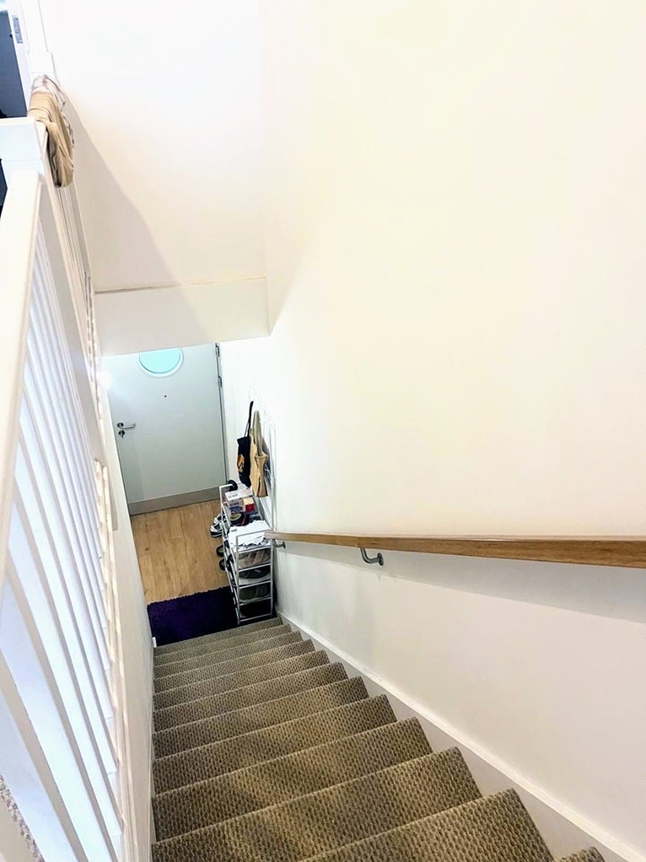 Room Tidemill Way in Greater London