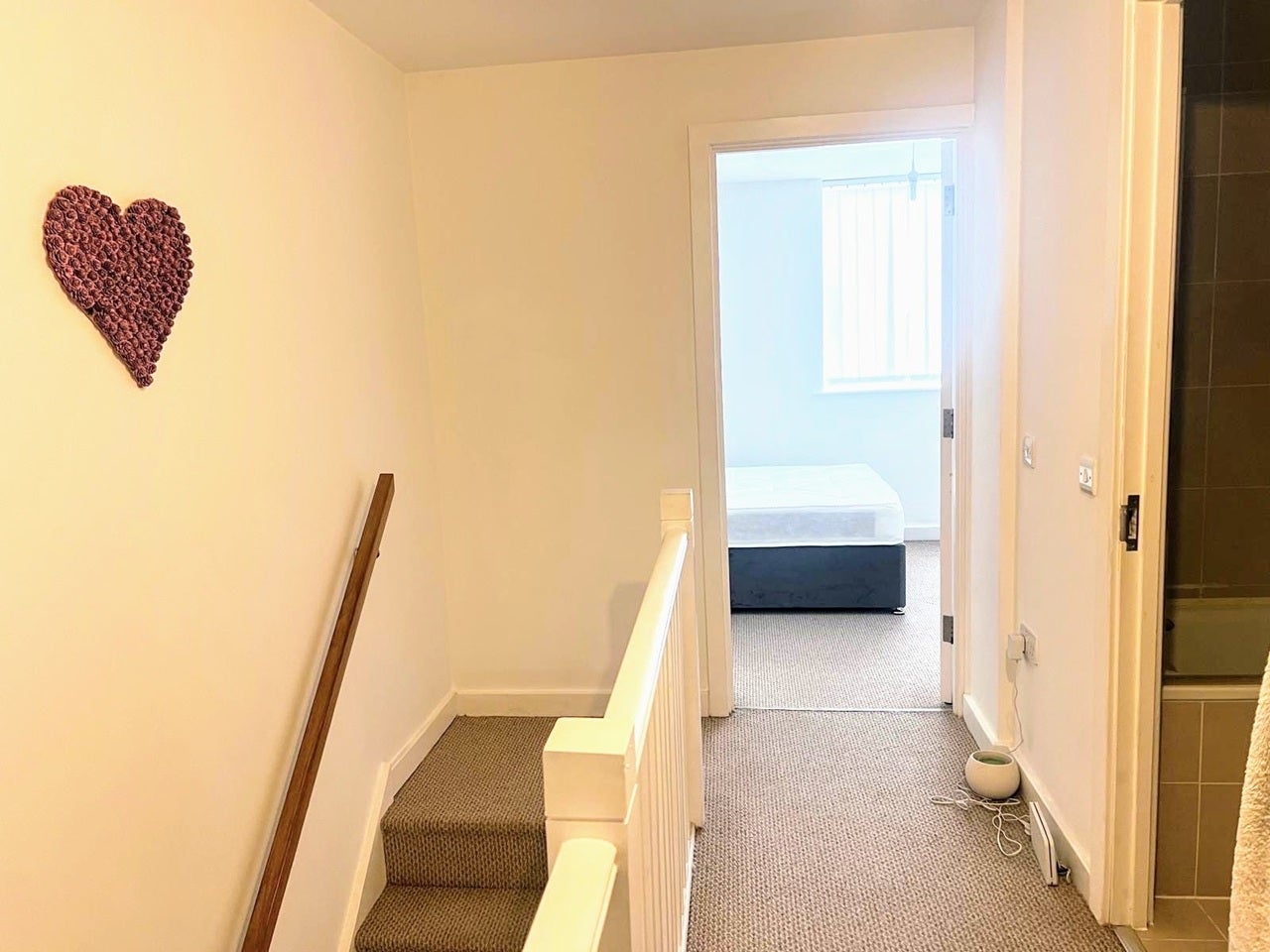 Room Tidemill Way in Greater London