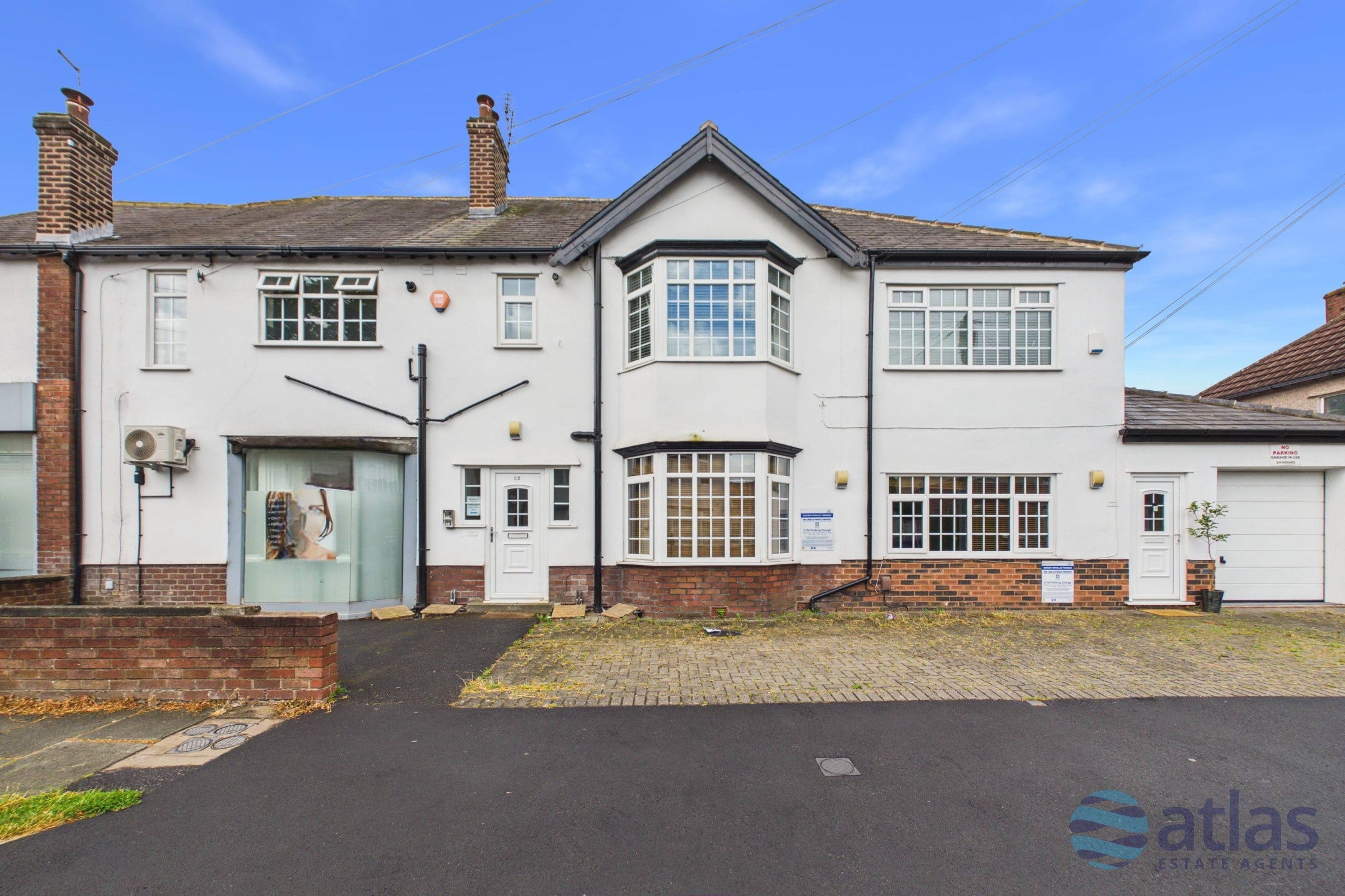 Flat Millersdale Road in Liverpool