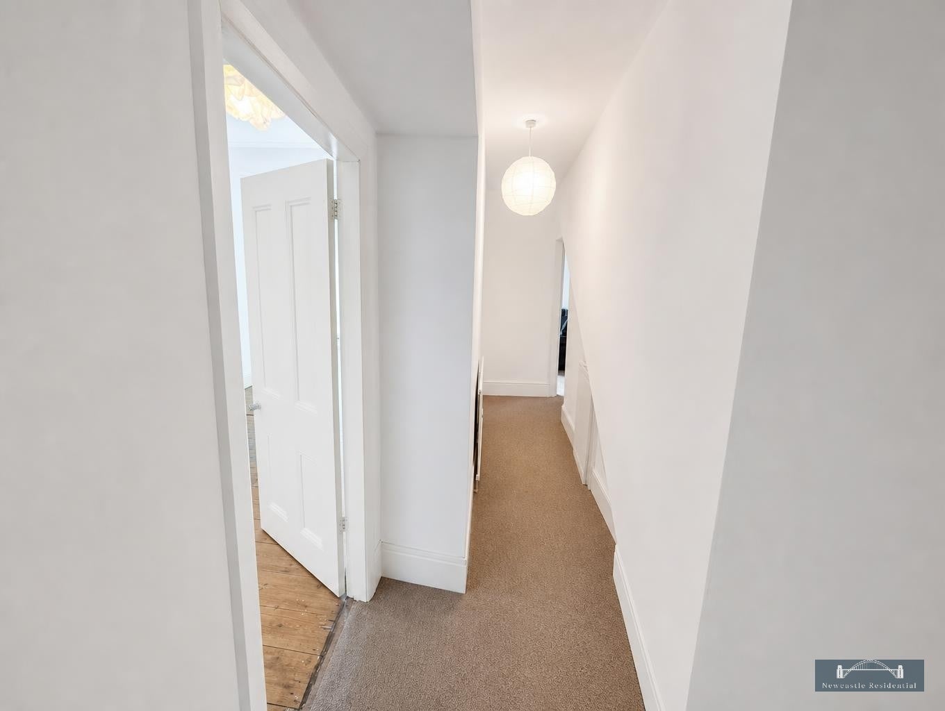 Flat Devonshire Place in Newcastle upon Tyne