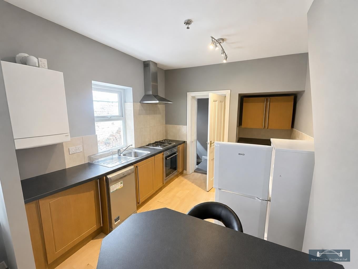 Flat Devonshire Place in Newcastle upon Tyne