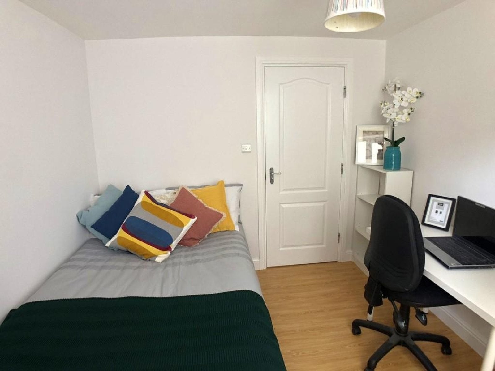 Room Rutland Road in Rushcliffe