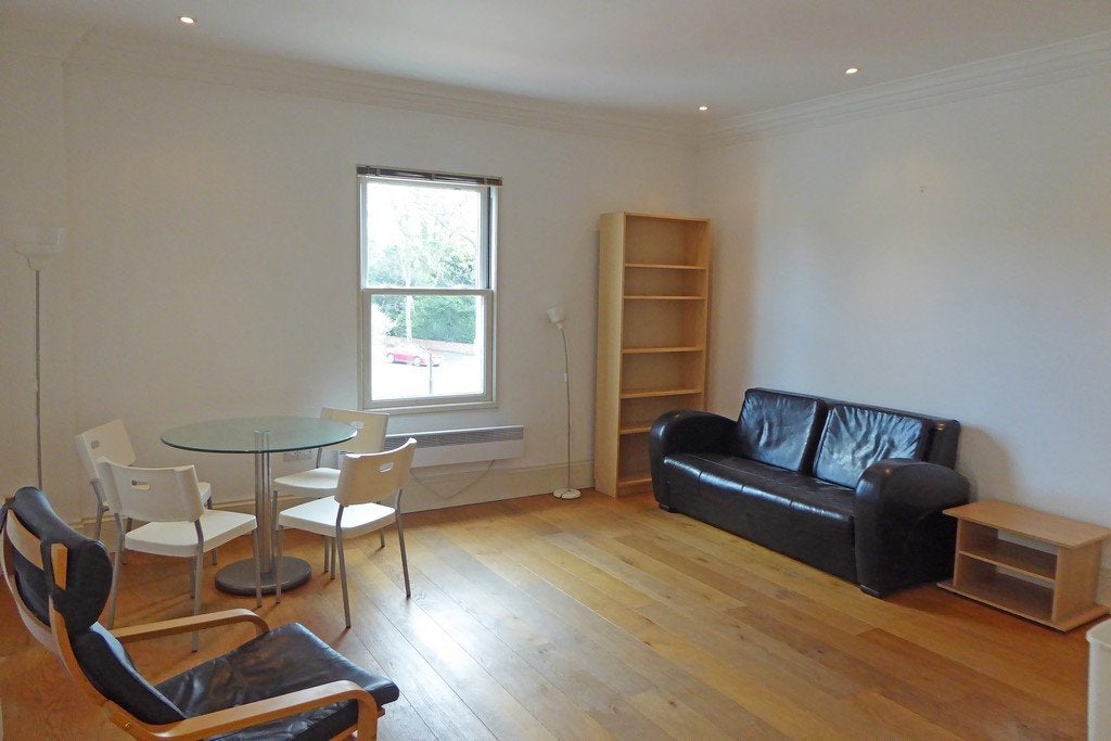 Flat Kenilworth Road in Royal Leamington Spa