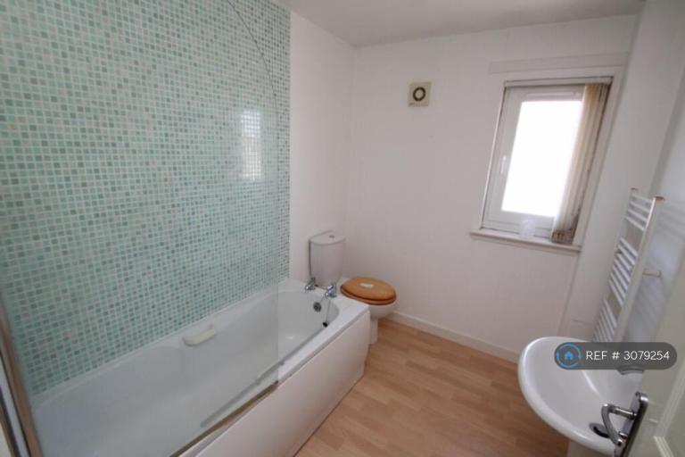 Flat B715 in Forth
