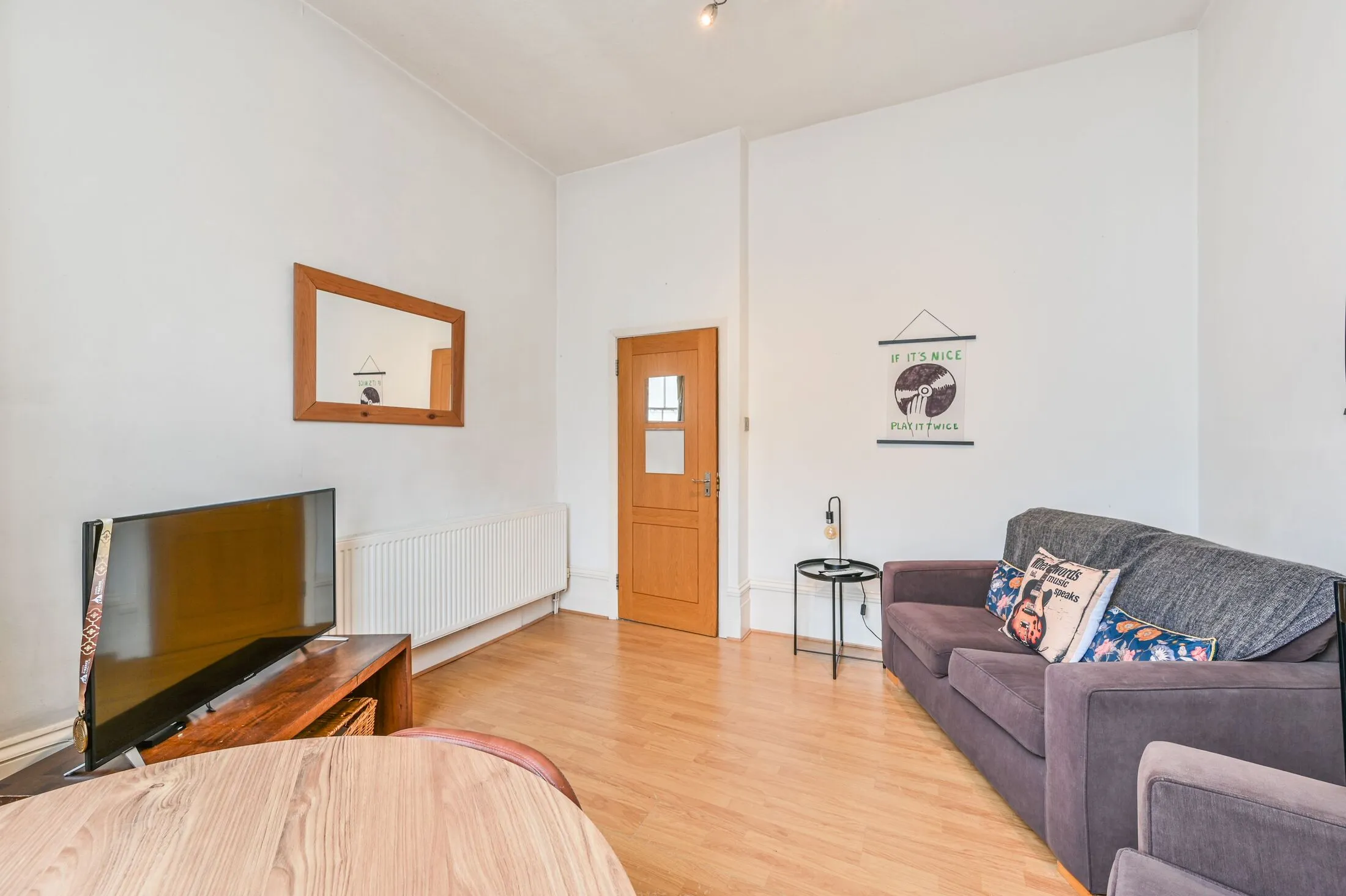 Flat Louvaine Road in Greater London