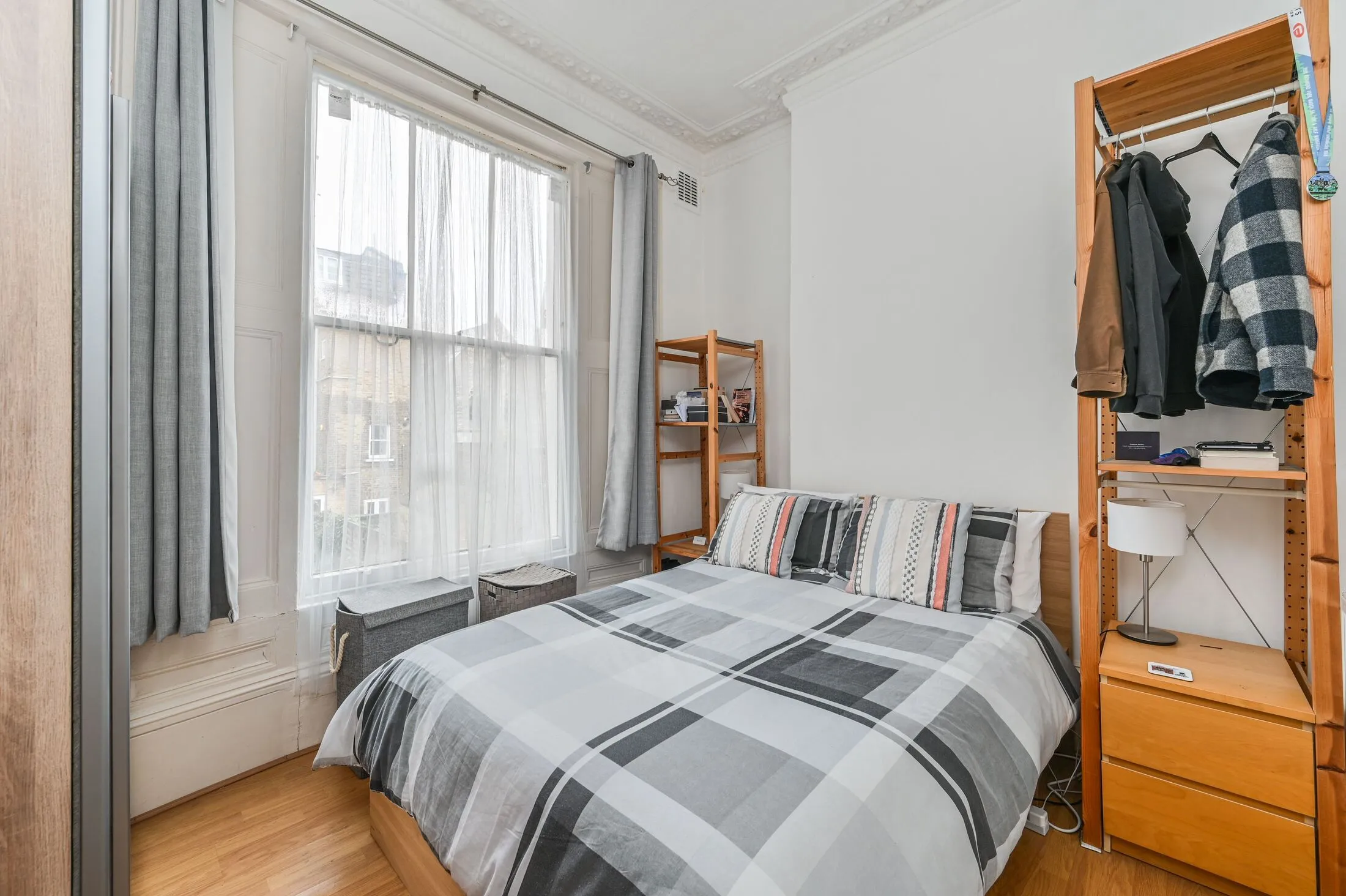 Flat Louvaine Road in Greater London