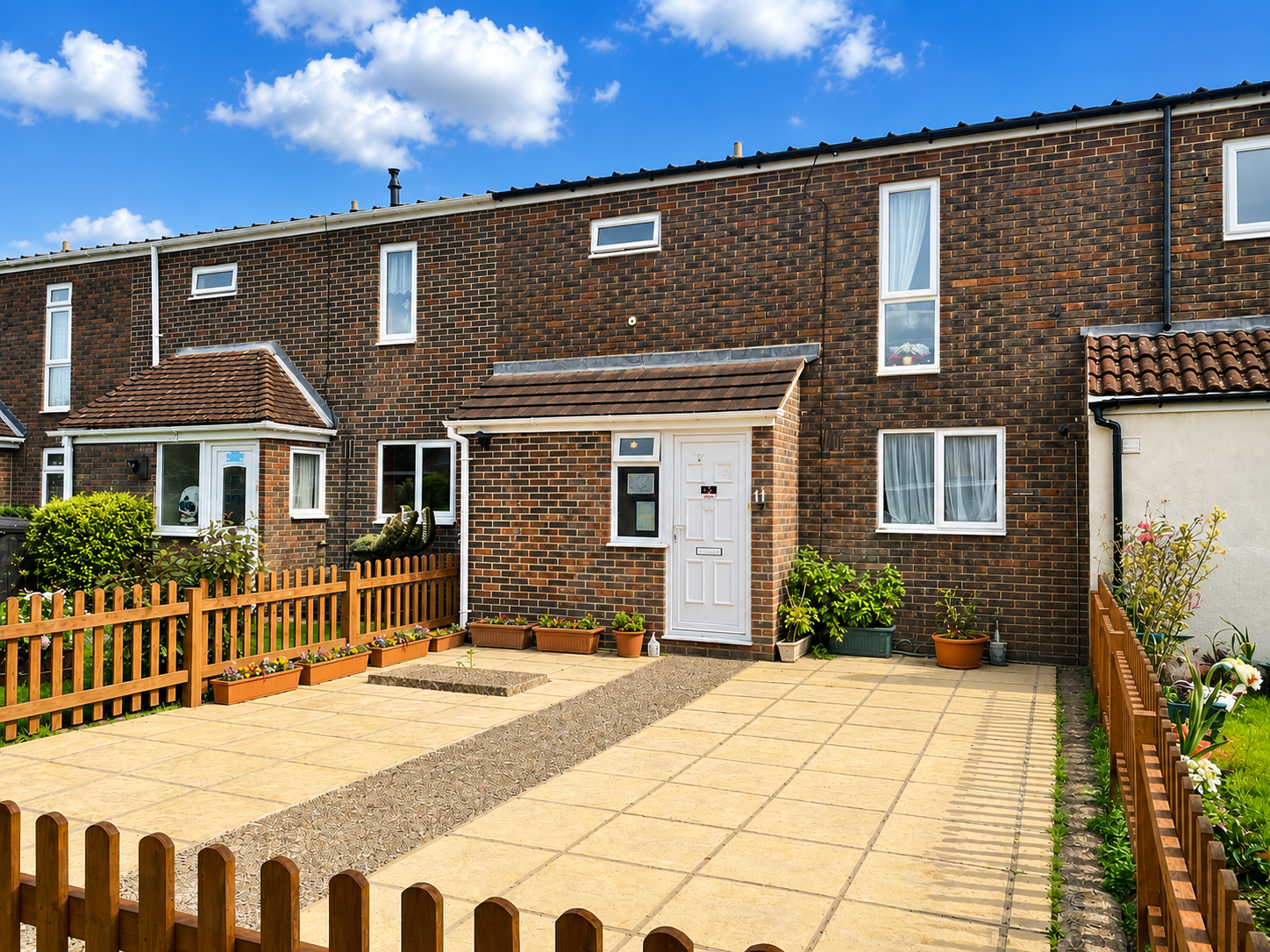 House Anglesey Close in Basingstoke and Deane