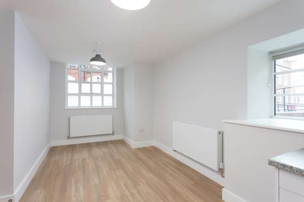 Flat Ogleforth in York