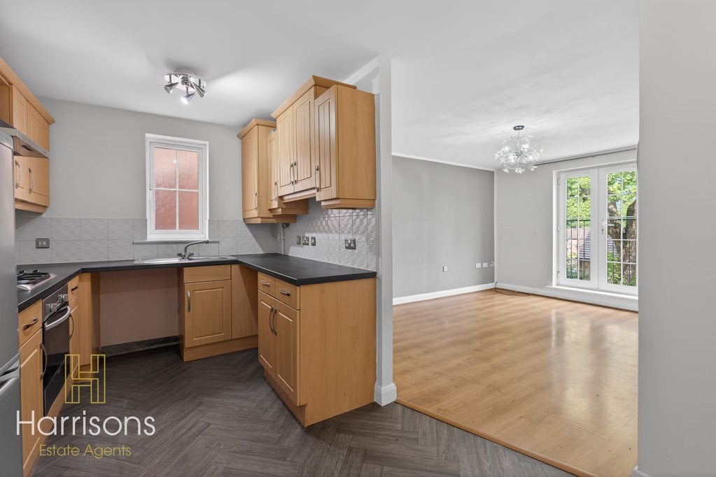 Flat Canberra Way in Milnrow