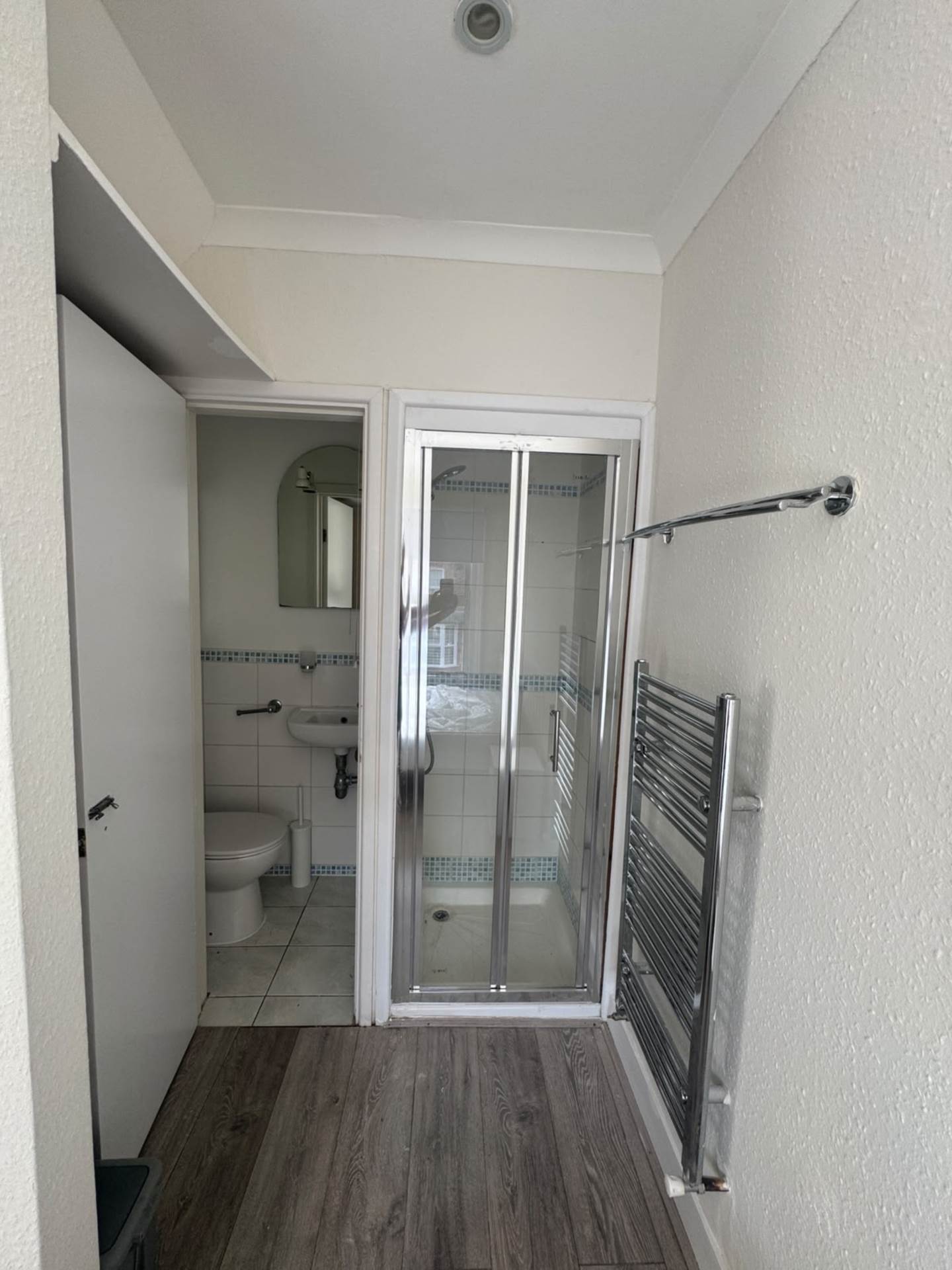 Room Essex Road in Hertsmere