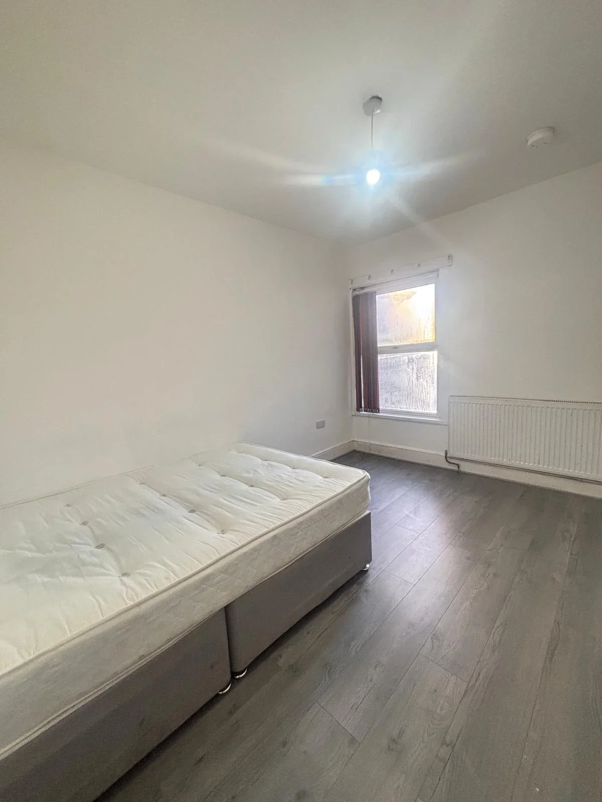 Room Francis Street in Luton