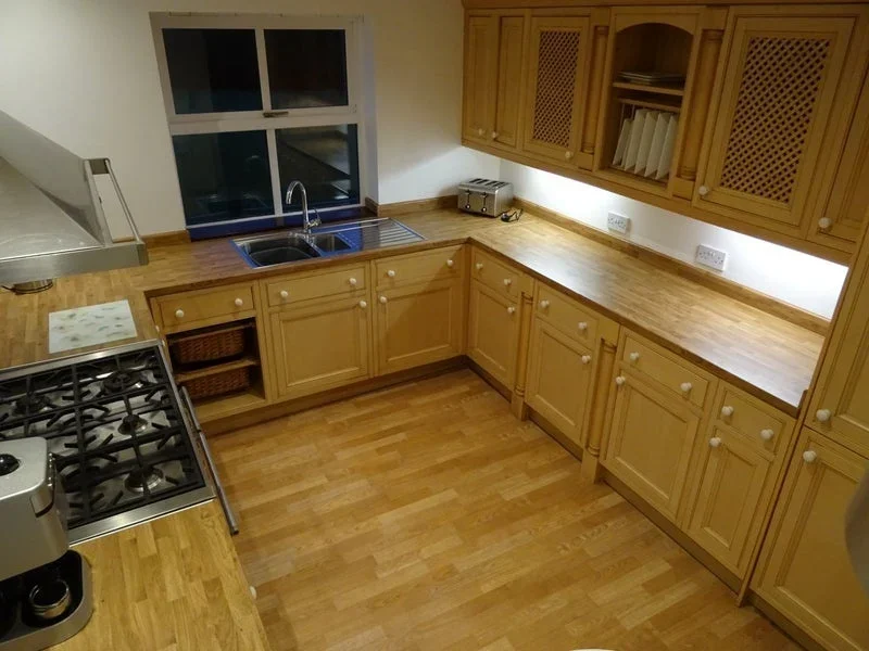 Room Lemon Tree Walk in St Helens