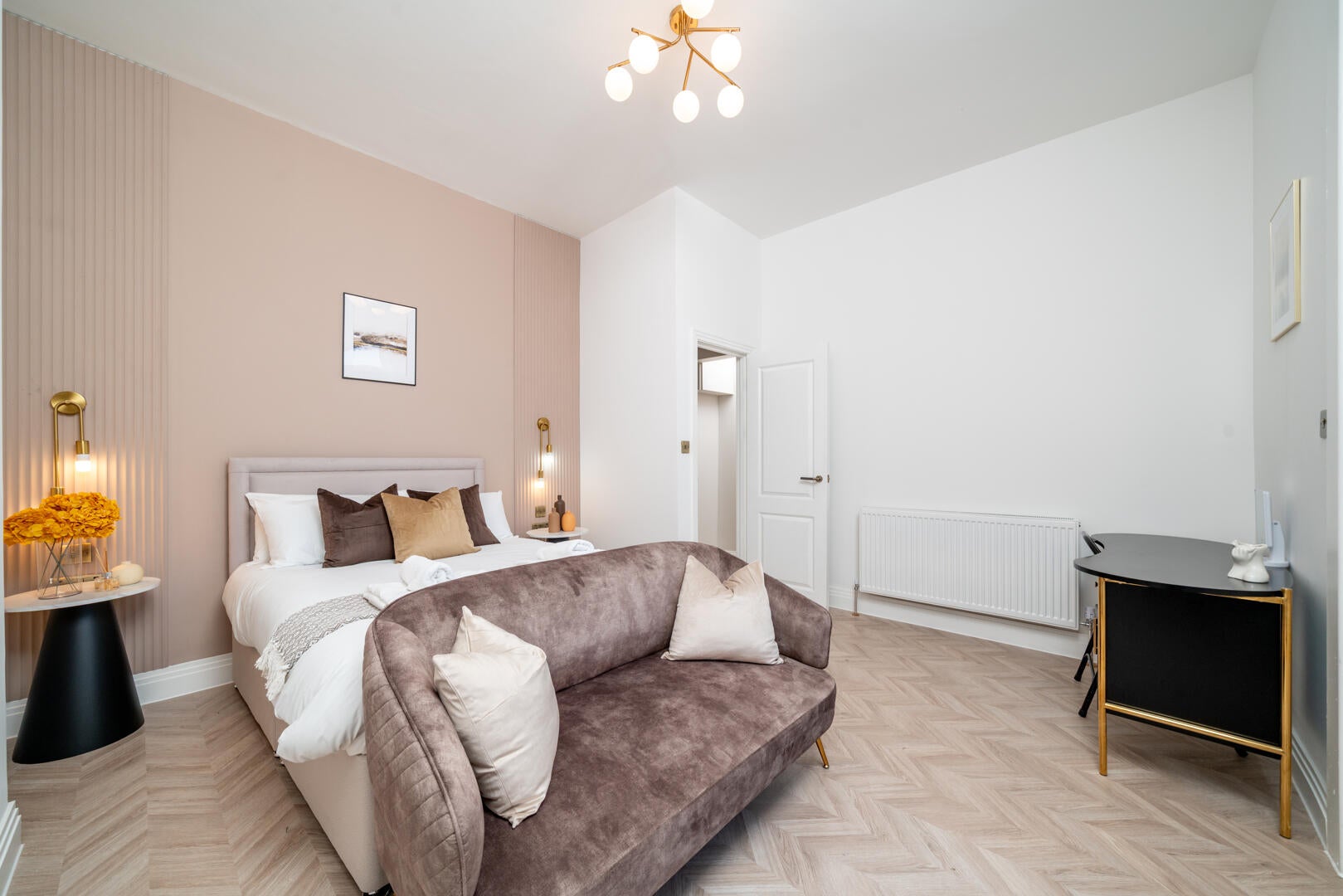 Flat Goldsmith Avenue in Greater London