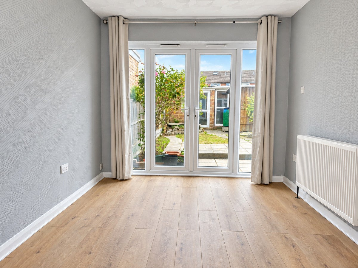 House Oates Road in Greater London