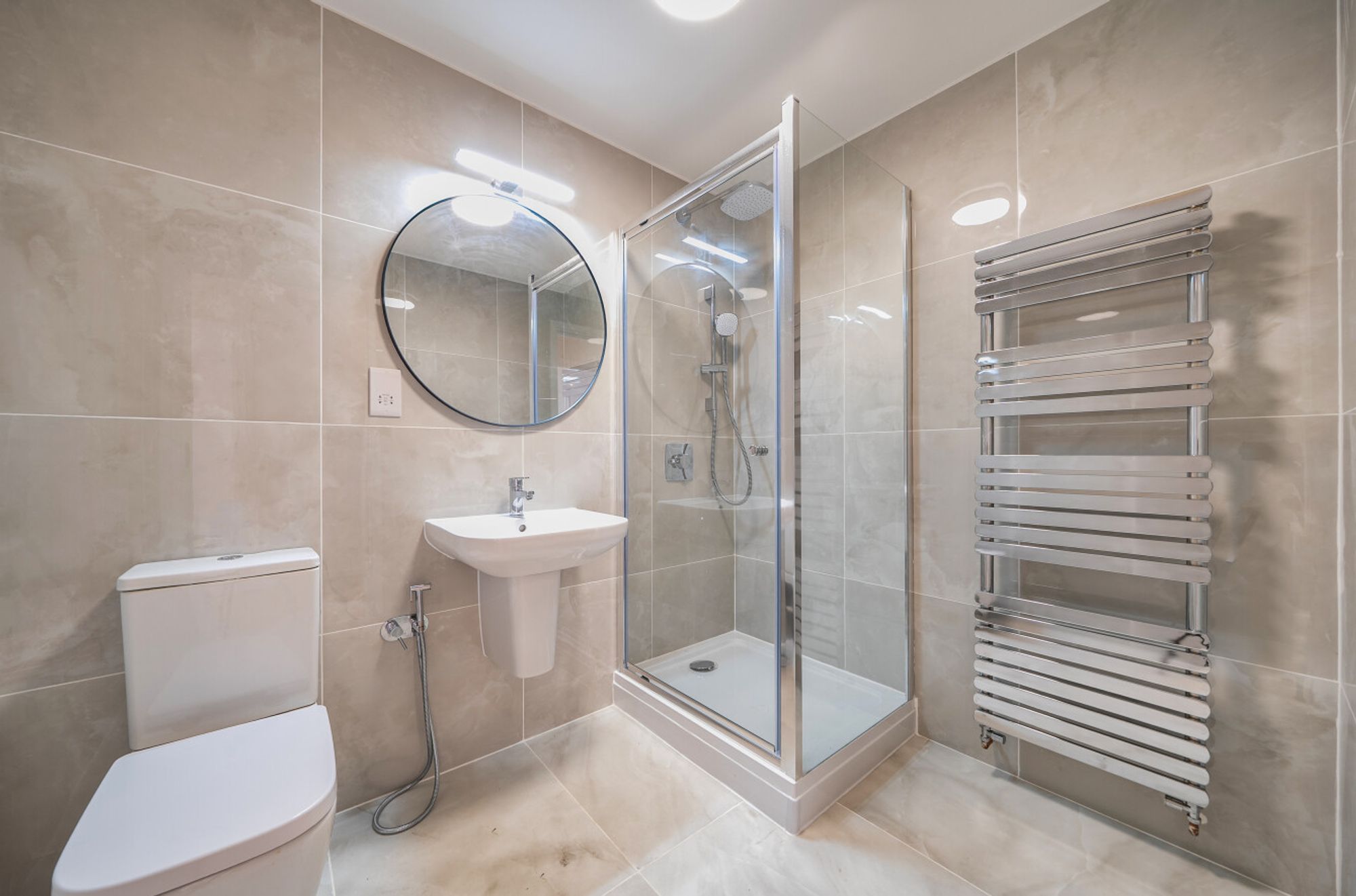 Flat Fothergill Close in Greater London