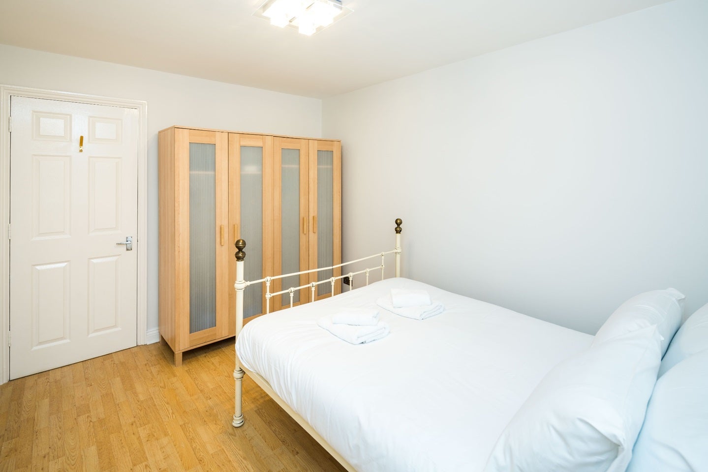 Flat Cleveland Grove in Greater London