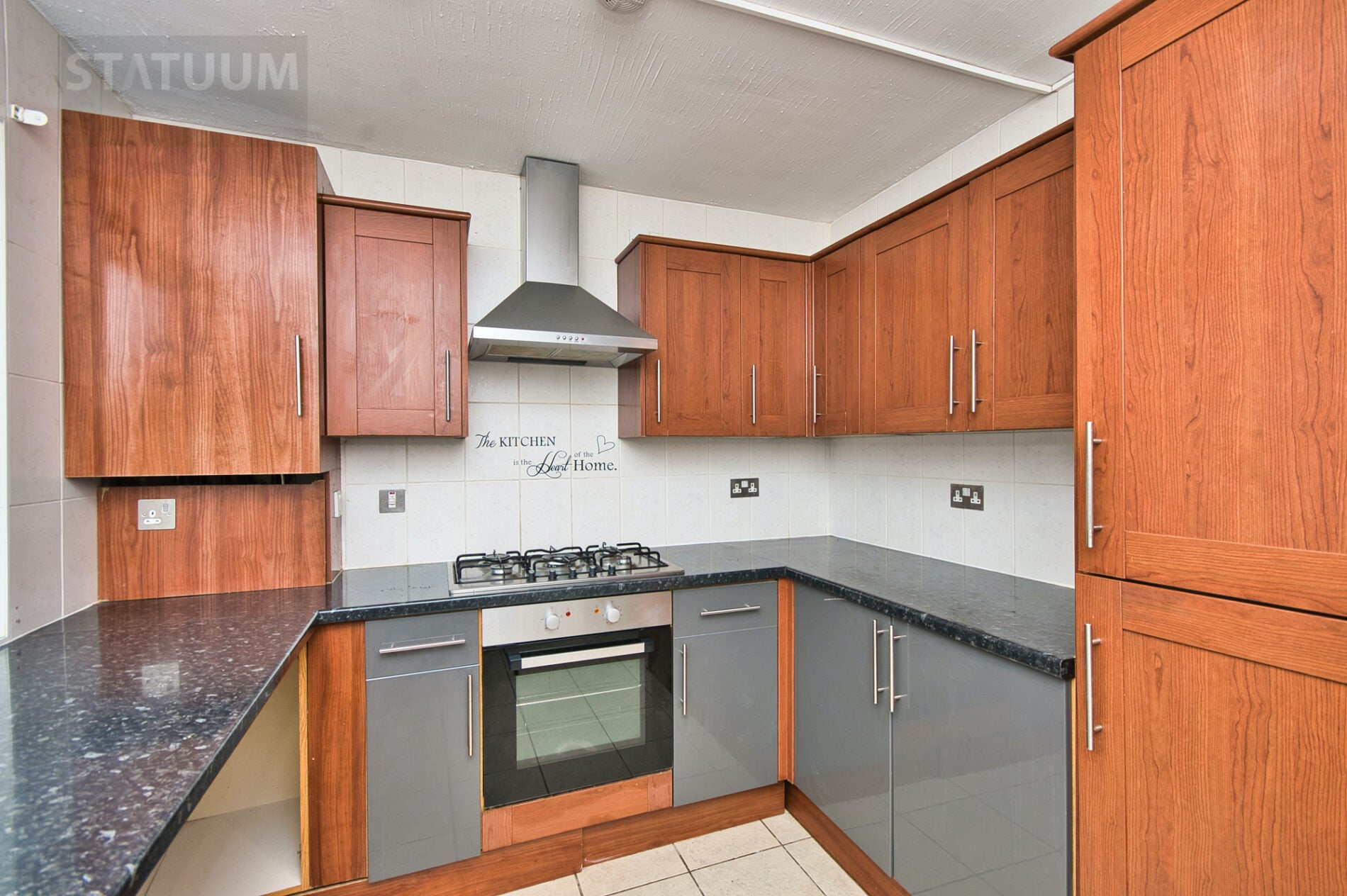 Flat Blake Avenue in Greater London
