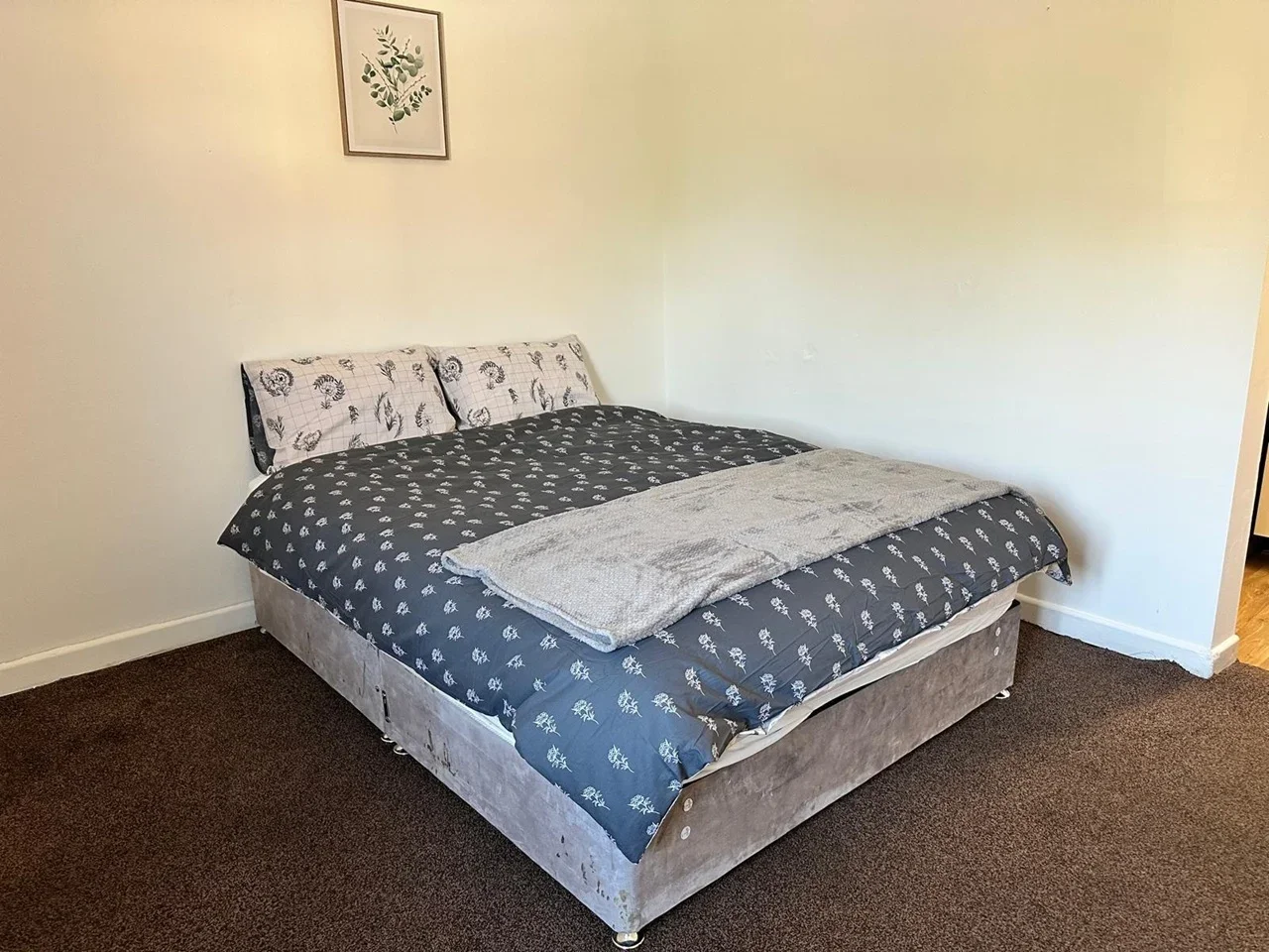 Flat Pinfold Street in Darlaston
