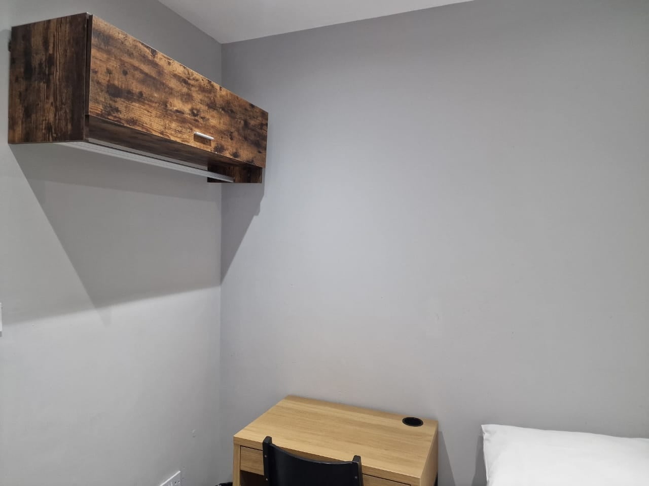 Flat Peveril Mount in Bradford