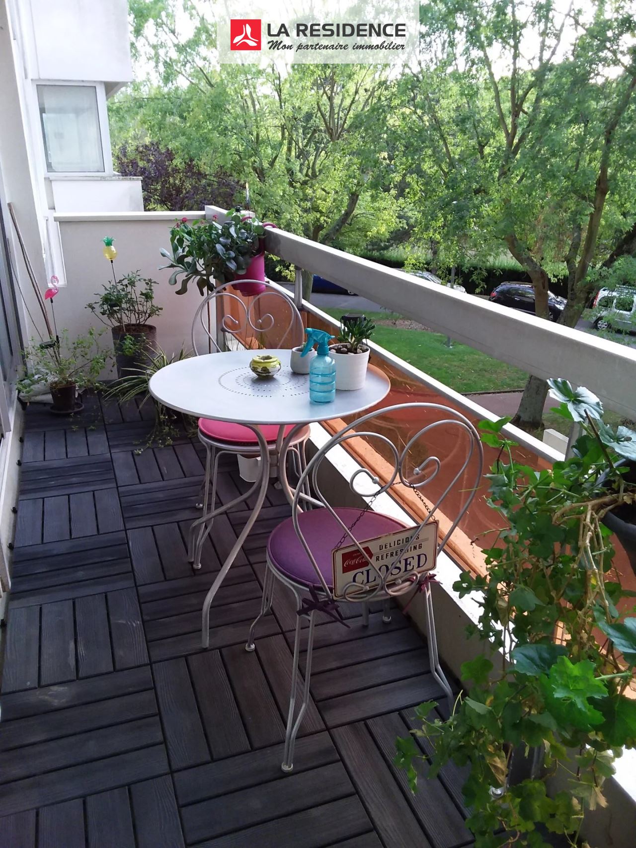 Flat Square de la Moselle in Maurepas