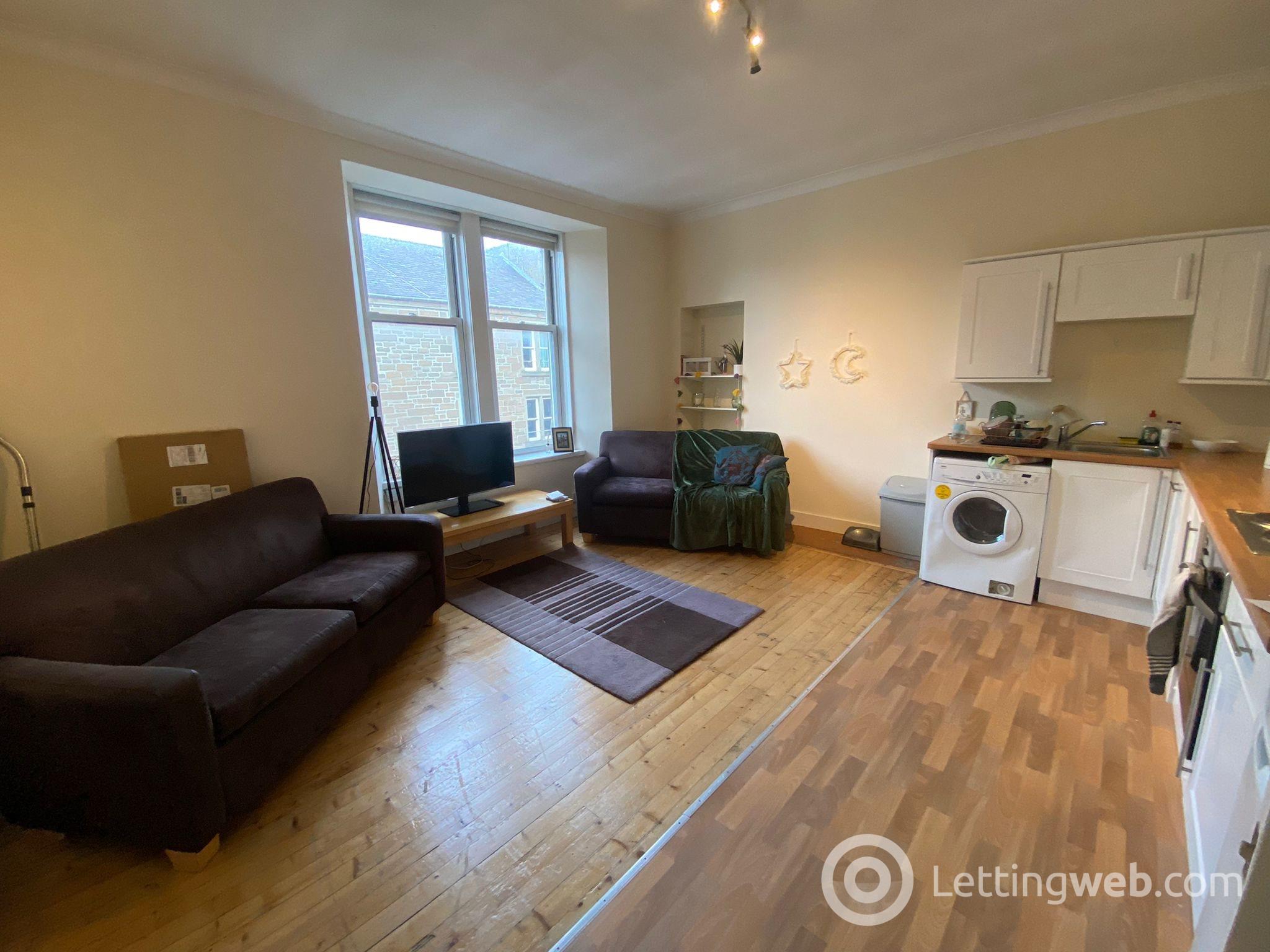 Flat Cardean Street in Dundee