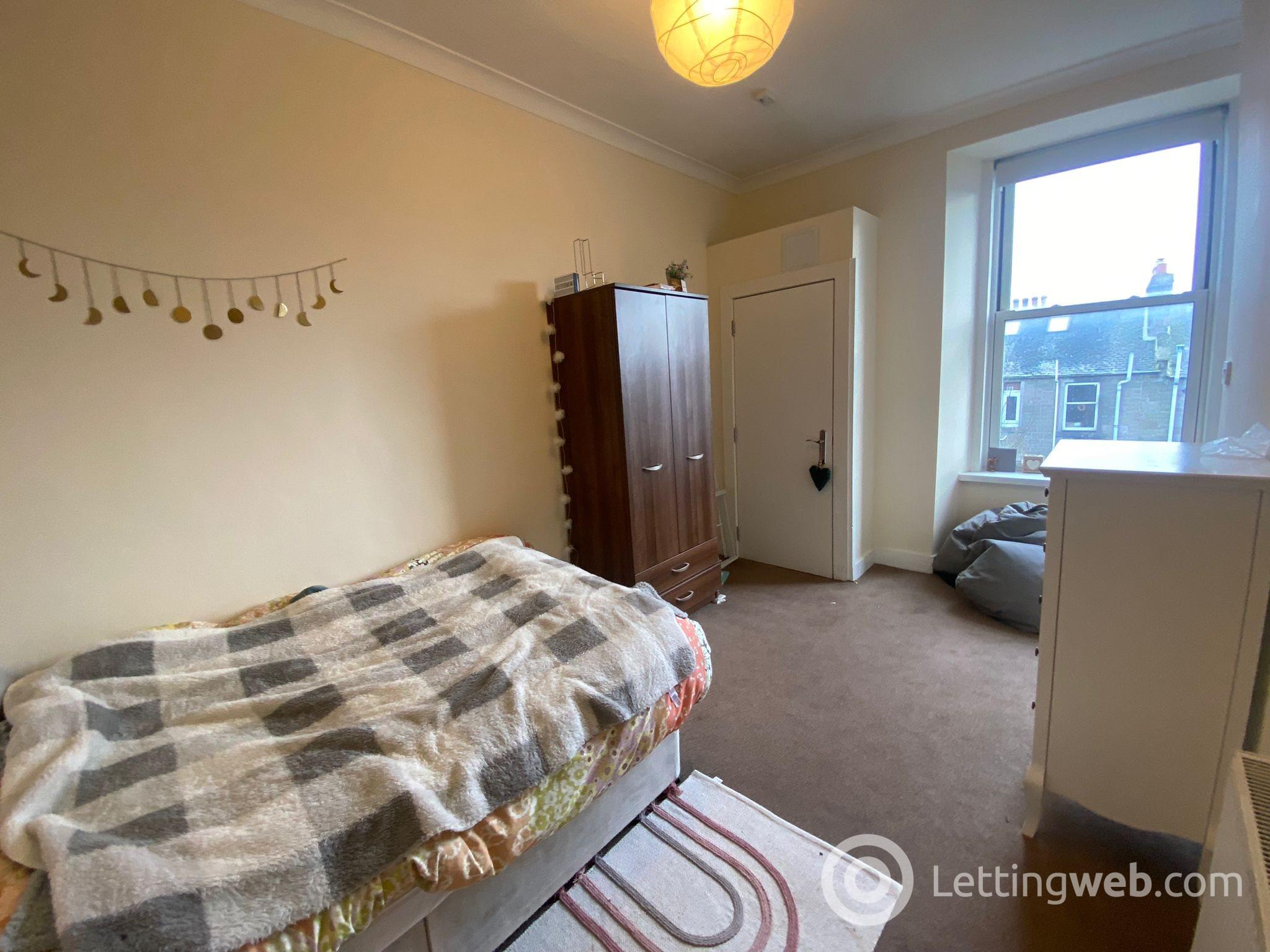 Flat Cardean Street in Dundee