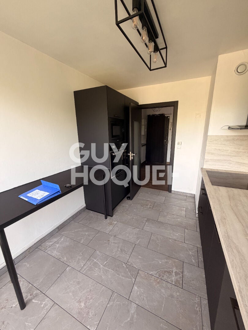 Appartement Chemin du Sommet de la Montagne à Chelles