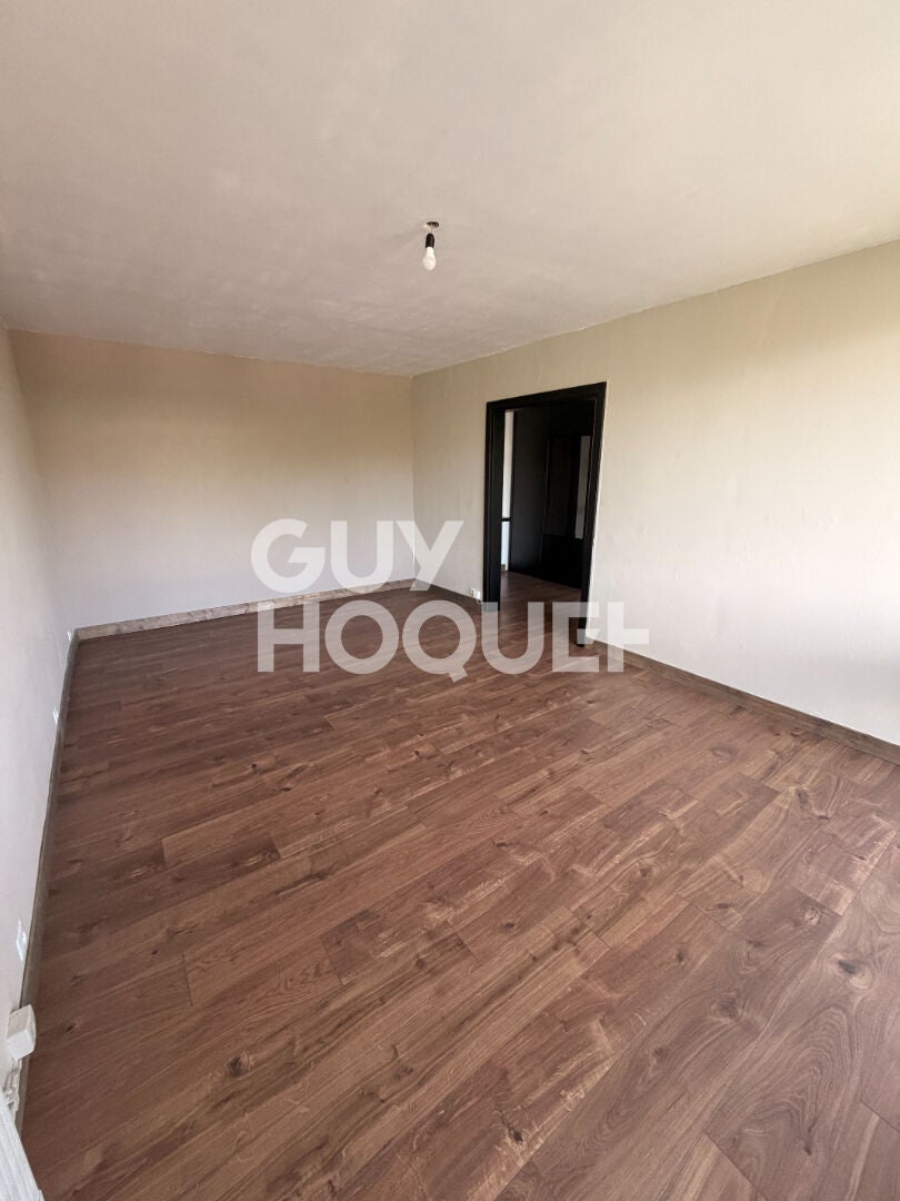 Appartement Chemin du Sommet de la Montagne à Chelles