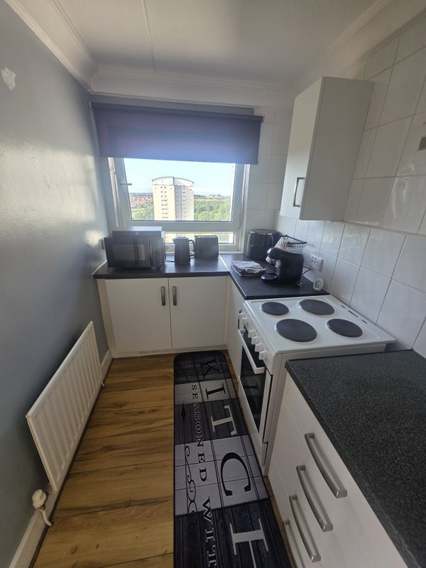 Room Amsterdam Road in Sunderland