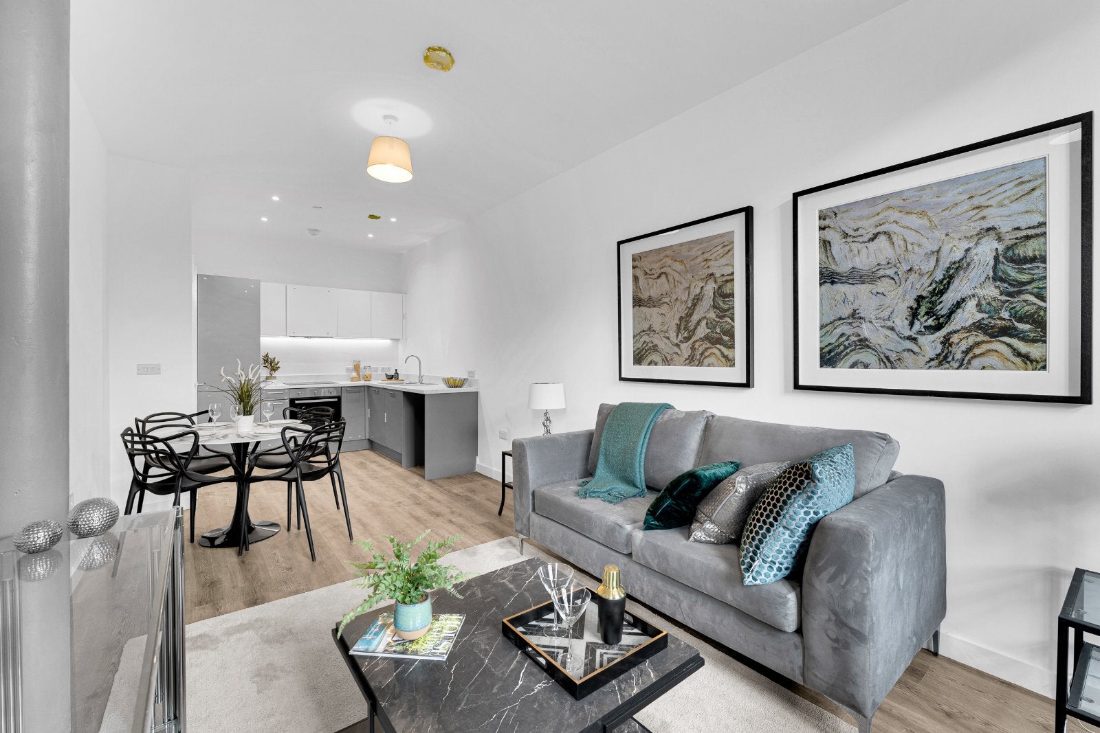 Flat Cotton Drive in Farnworth
