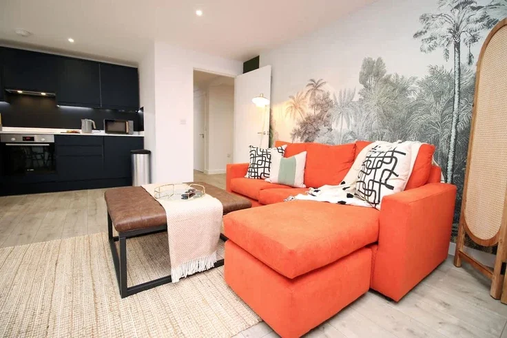 Flat Wootton Mount in Bournemouth