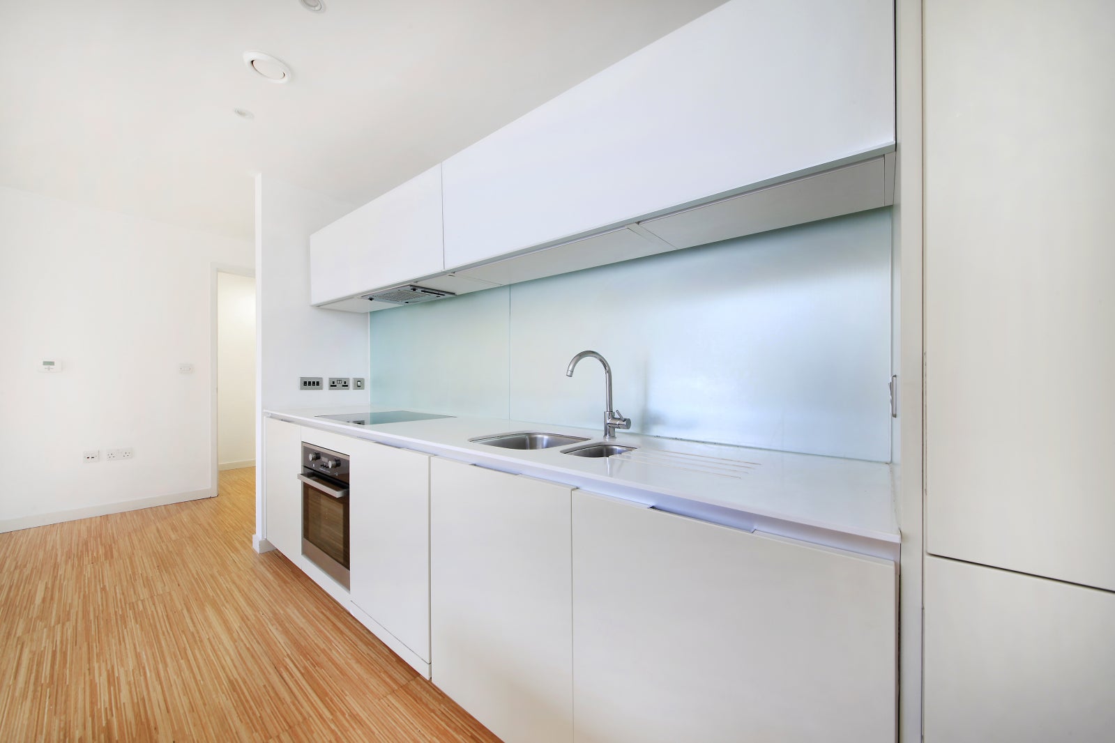 Flat Grafton Square in Greater London