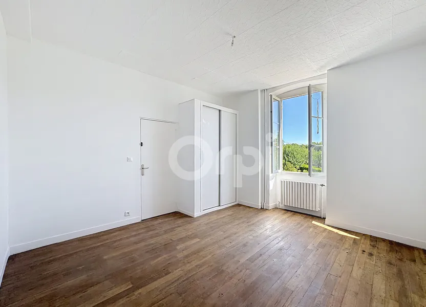 Flat D 262 in Humes-Jorquenay