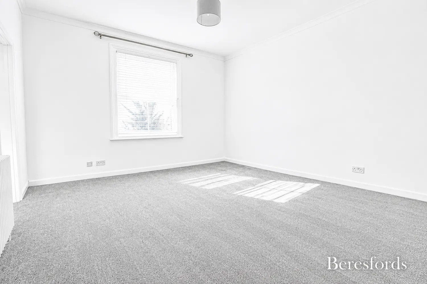 Flat Rose Valley in Brentwood