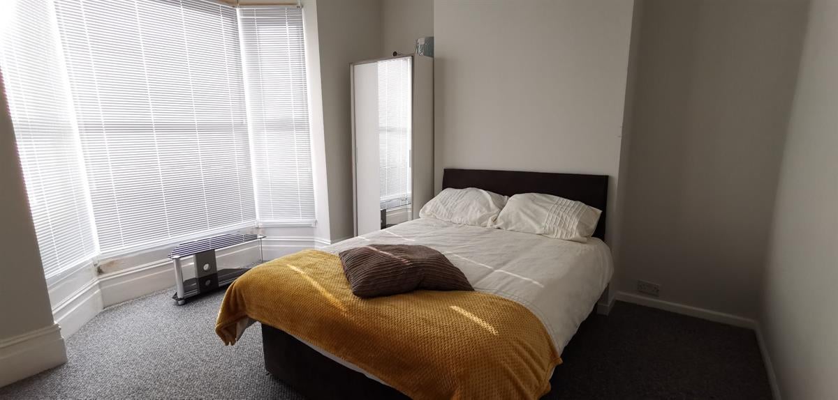 Room Brooklyn Street in Hull