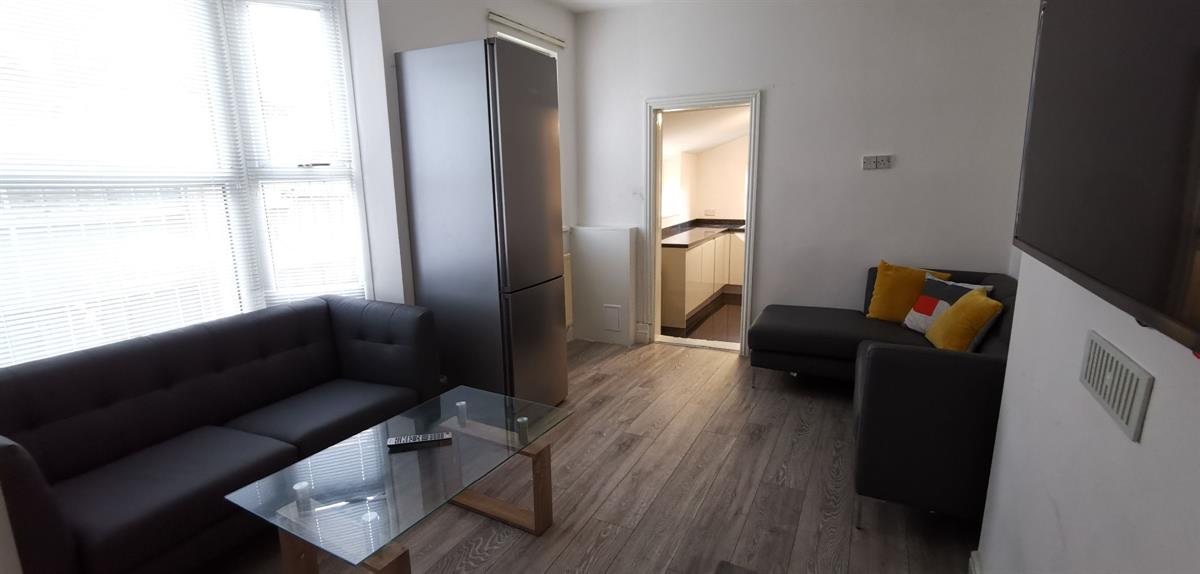 Room Brooklyn Street in Hull