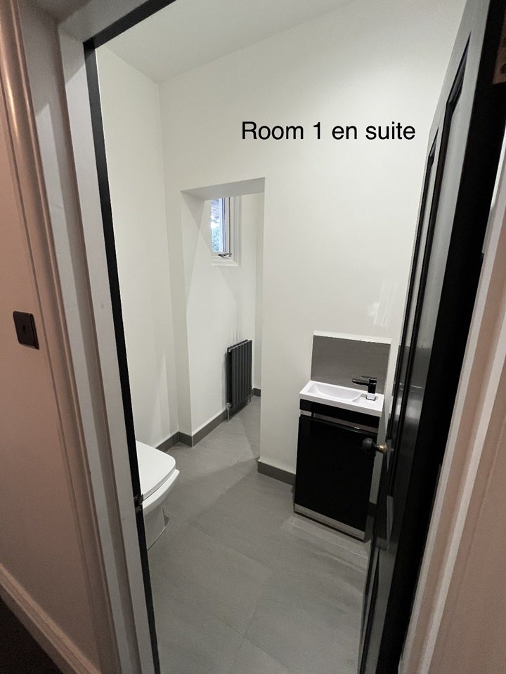 Room Cranley Road in Southend-on-Sea