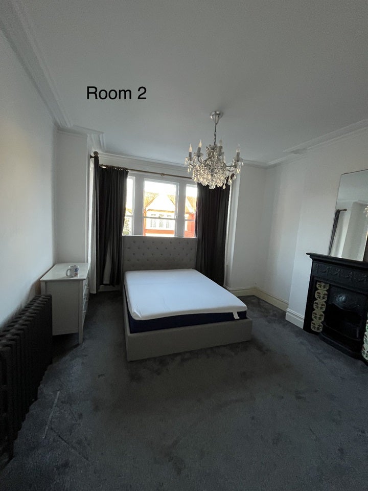 Room Cranley Road in Southend-on-Sea