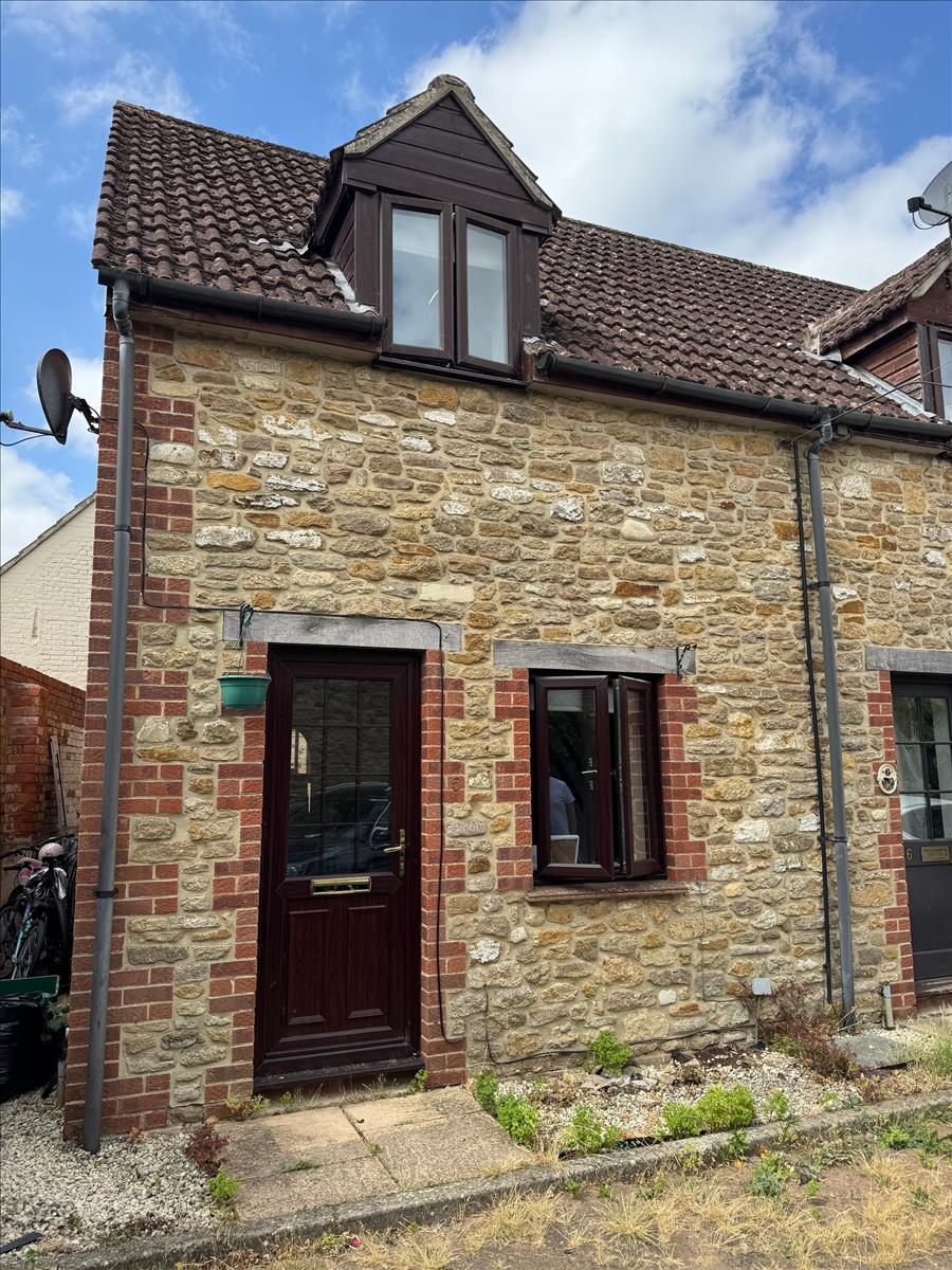 House Gloucester Street in Vale of White Horse