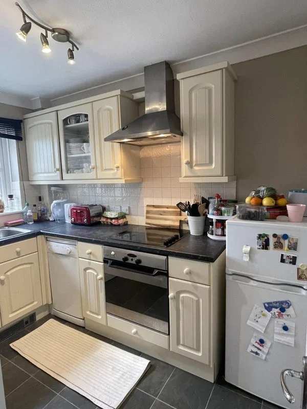Room Darmaine Close in Greater London