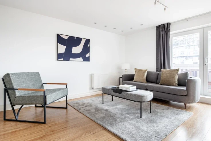 Flat Queensway in City of Westminster